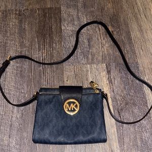 Michael Kors Crossbody